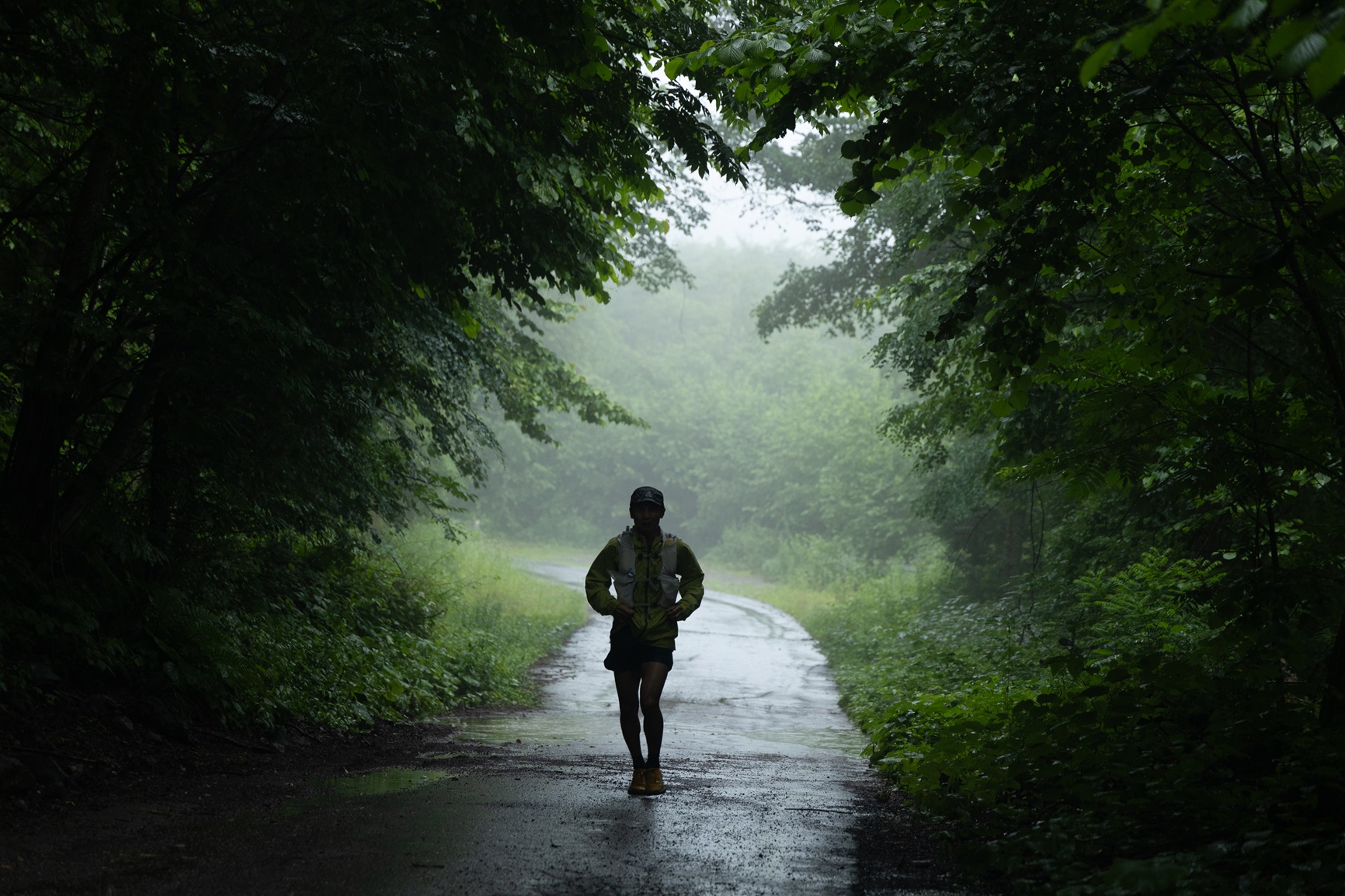 【中古】 １００キロマラソン参戦記 サロマニア/新風舎/やすだすぎお Run 100km] Take on the Suo-Oshima Ultra Marathon! A long